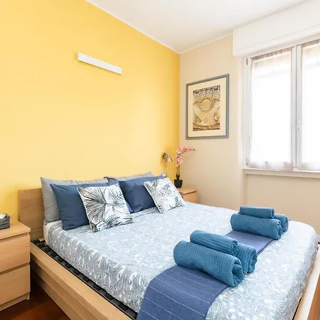 Rosselli 13 Apartman *